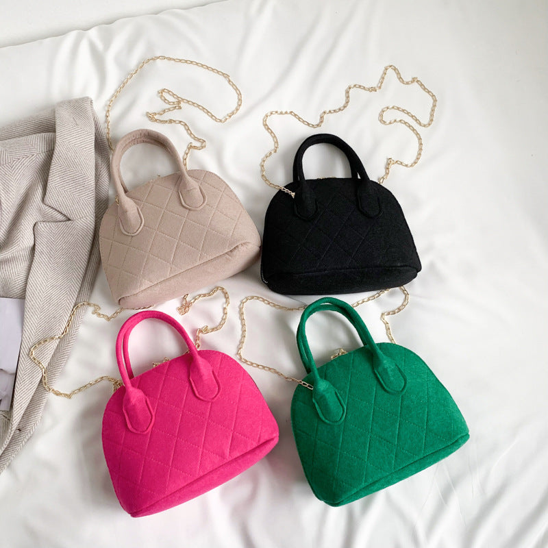 AMÉLISE SAC CHAÎNE EN FEUTRE