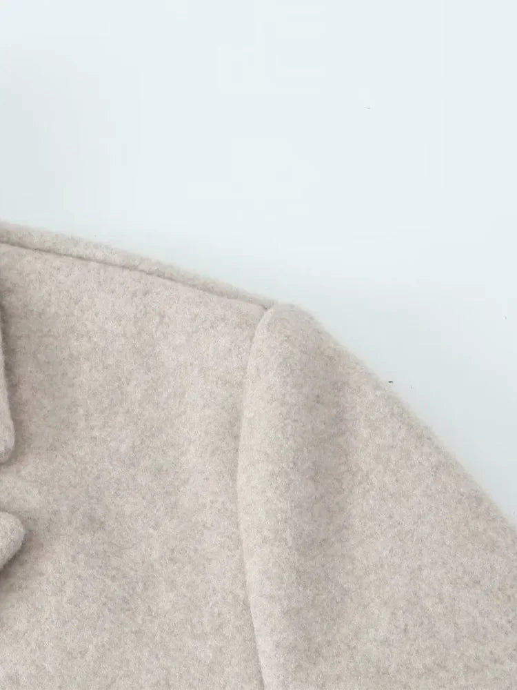 Essence® | Sophie