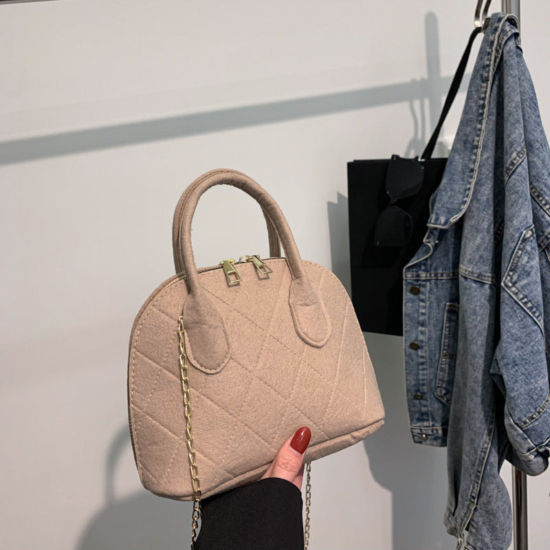 AMÉLISE SAC CHAÎNE EN FEUTRE